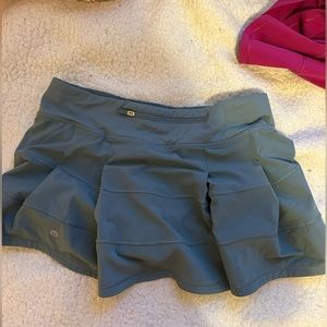 Pace Rival Mid-Rise Skirt